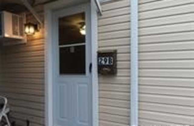 29 - B Deer Park Avenue