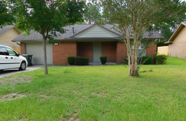 32 Marella Ct - 32 Marella Ct, Escambia County, FL 32506