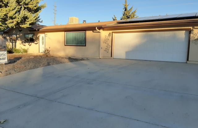 1904 Live Oak Way - 1904 Live Oak Way, Prescott, AZ 86301