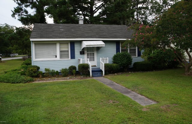 917 Simmons Street - 917 Simmons Street, New Bern, NC 28560