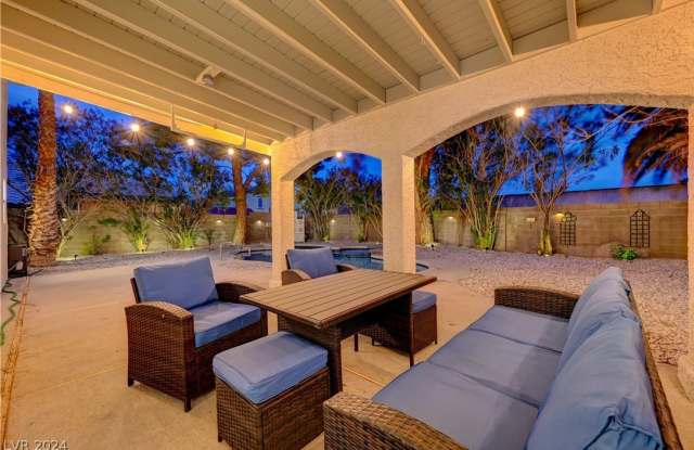 4442 Rolls Royce Road