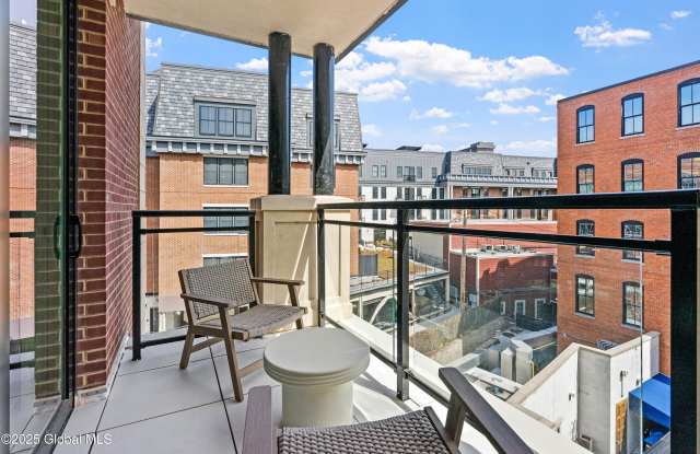 Residences at Adelphi Hotel