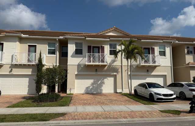 Photo of 11941 Park Central