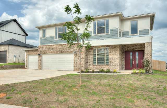 Photo of Beautiful New Construction Home in Edmond/Oklahoma City