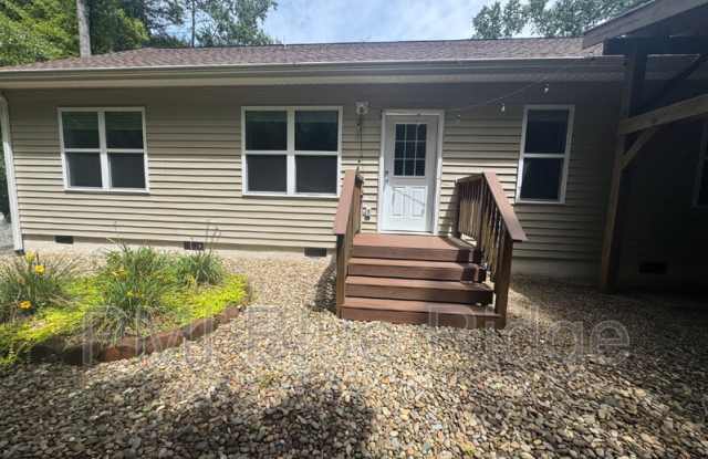 Photo of 221 Indian Ridge Trail