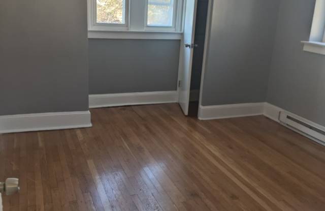 6607 Blakemore Street - 1