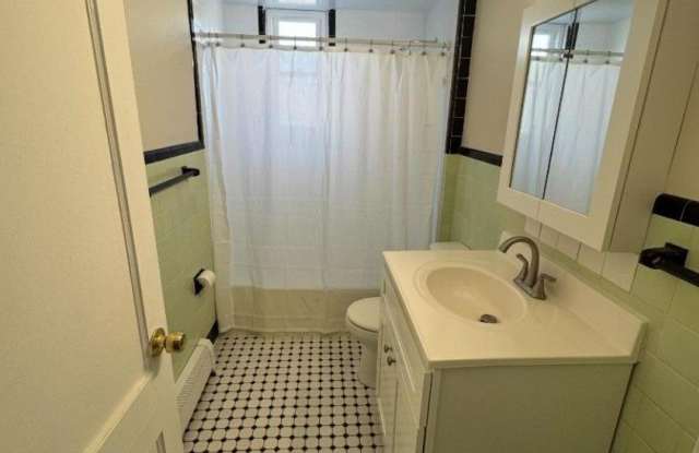 106 Mount Pleasant Ave