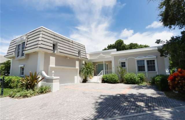5916 Chanteclair DR