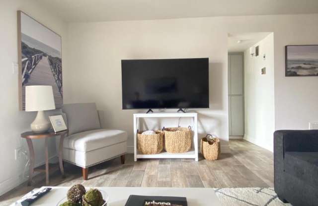 Photo of 3313 N 68TH Street unit: 231