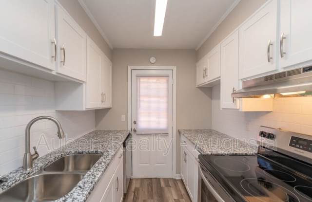 Photo of 1604 Johns Road