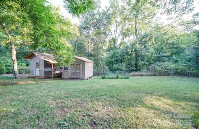 6700 Castlegate Drive