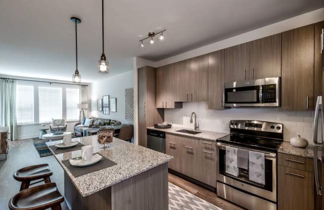 Photo of Avalon Arundel Crossing