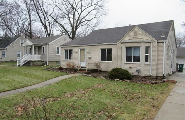 2772 ELLWOOD Avenue - 2772 Ellwood Avenue, Berkley, MI 48072