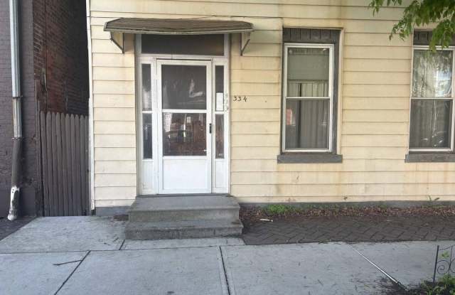 334 4th Street
