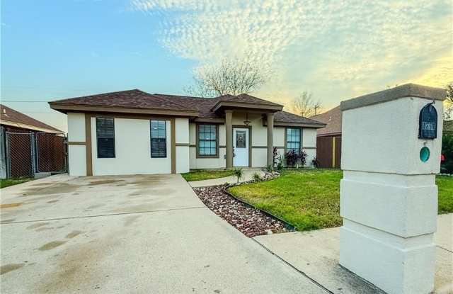 Photo of 1811 Azalea Street