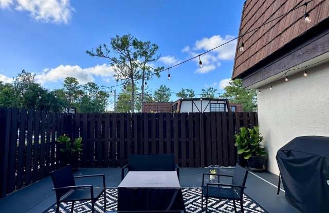 132 Weybridge Circle