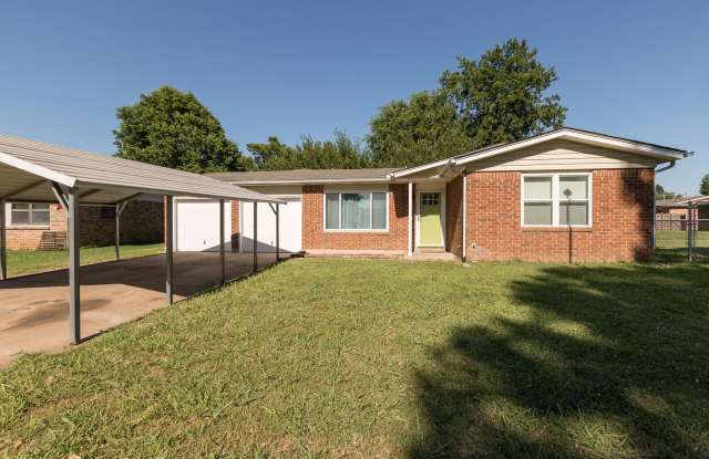 Photo of 4 Bed / 2 Bath in East Tulsa!
