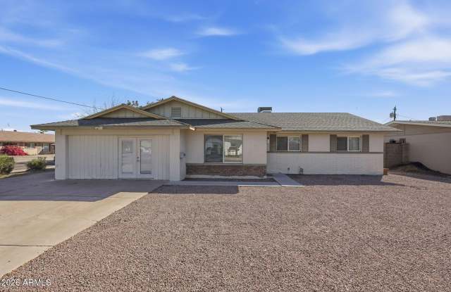 2503 S Jentilly Lane