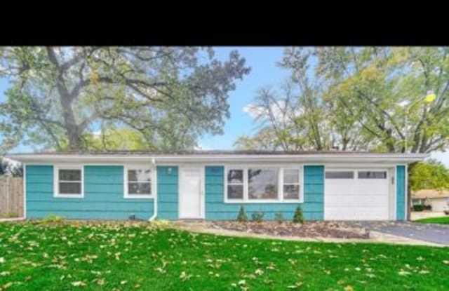 390 Cherryfield Dr - 390 Cherryfield Drive, South Haven, IN 46385