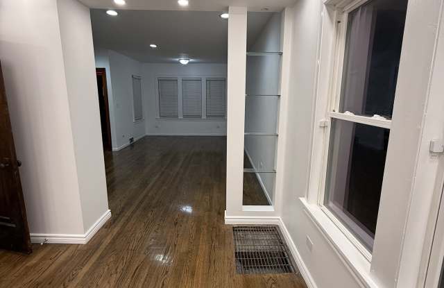 Photo of 1017 South Harlem Avenue