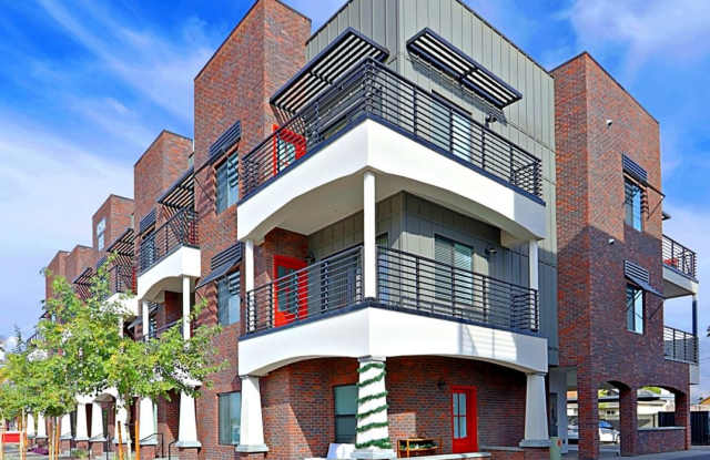 Charming Furnished One Bedroom in Downtown Phoenix