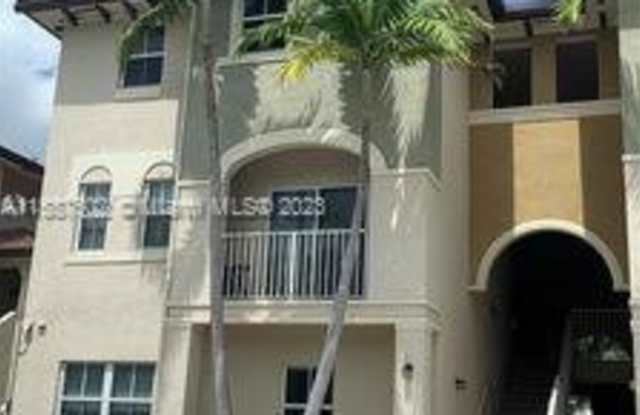 8850 NW 97th Ave
