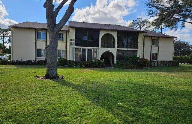 105 Lake Pine Circle