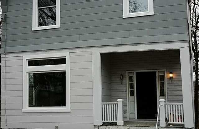 Coming Soon_ REMODELED 3 bd/1 bth home in AVONDALE