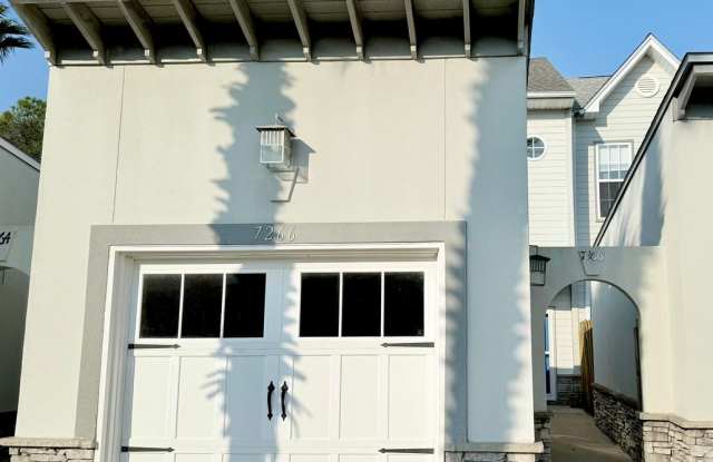 Photo of 3-Level Waterfront Townhome