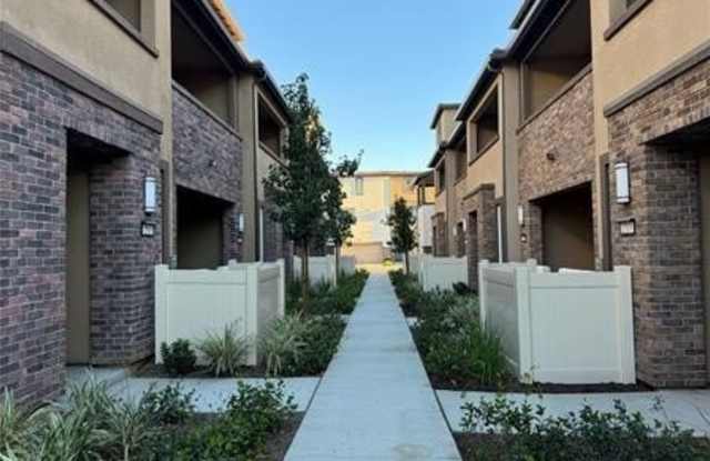 1468 Stratus Drive