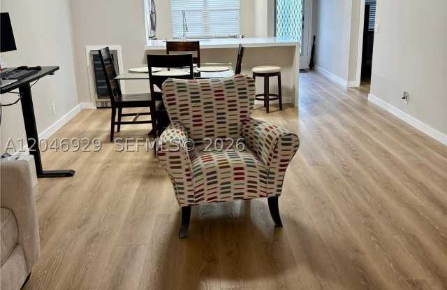 800 SW 125th Way