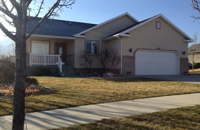 5959 Moon Shadow Drive - 5959 W Moon Shadow Dr, Herriman, UT 84096