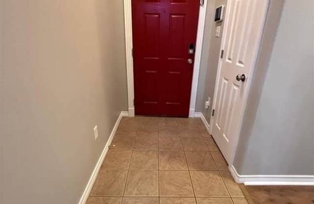 1302 Lewis And Clark Trail