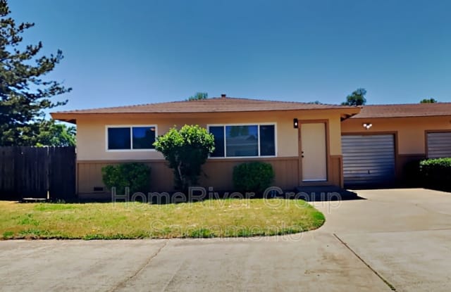 3521 Grant Park Dr - 3521 Grant Park Drive, Carmichael, CA 95608