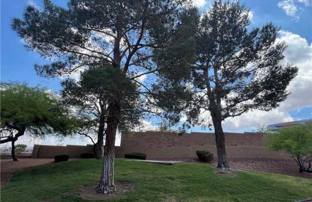 231 W Horizon Ridge Parkway
