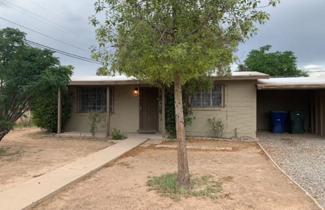 4862 S 15th Ave - 4862 South 15th Avenue, Tucson, AZ 85714