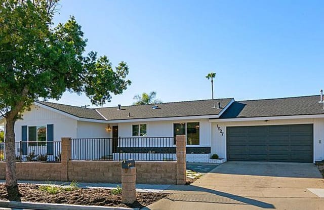 11996 Mangrove Ct - 11996 Mangrove Court, Fontana, CA 92337