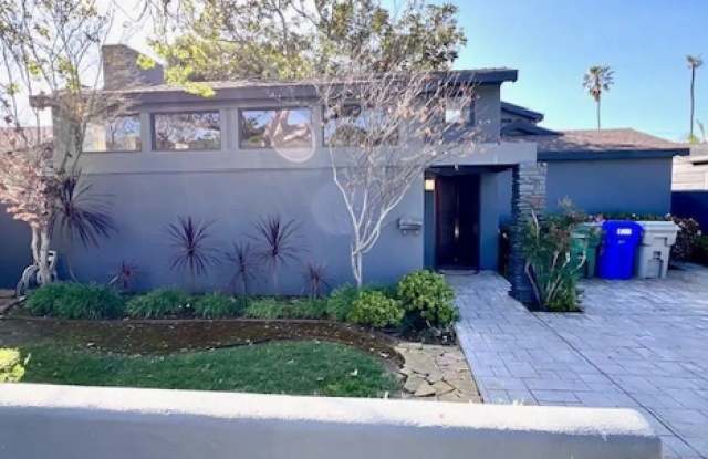 8168 La Jolla Shores dr
