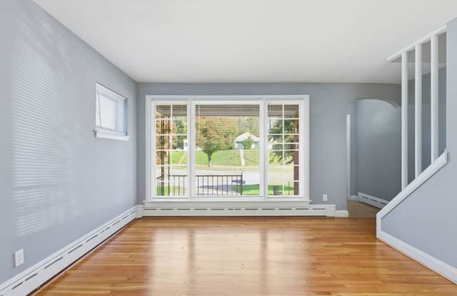 4311 Kennison Avenue