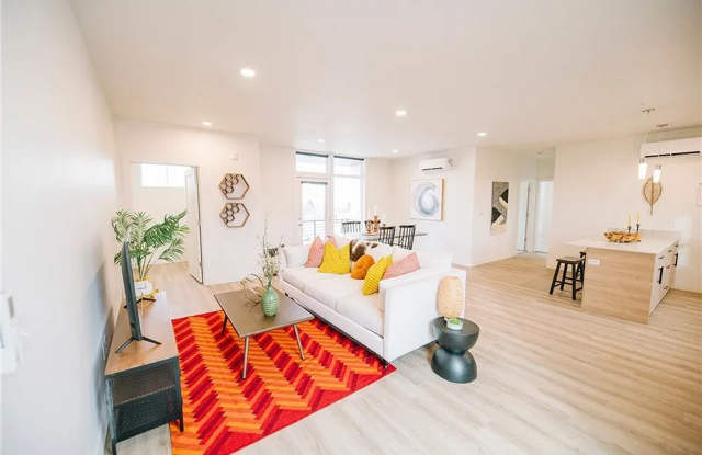 Photo of 189 South 200 West