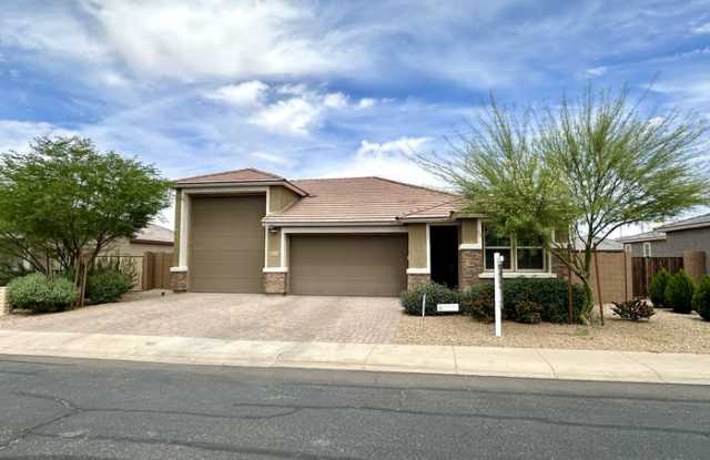 2054 East Entoro Drive