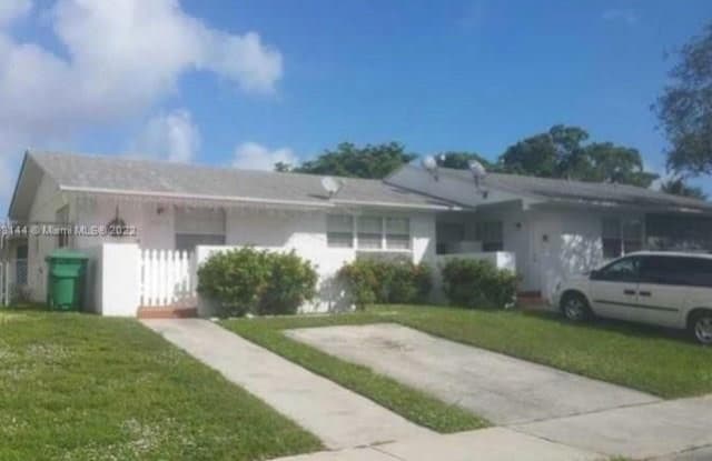 20515 SW 92 COURT - 20515 Southwest 92nd Court, Cutler Bay, FL 33189