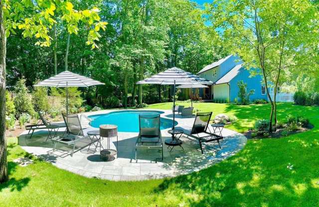 Photo of 44 Legend Lane