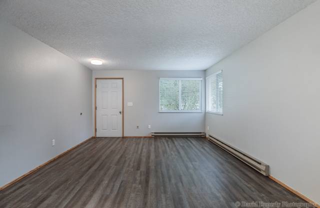 33333 SW Mountain Way