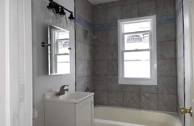 2619 North 33rd Street - 2619A