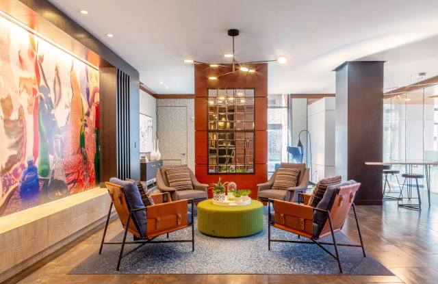 IO Piazza by Windsor