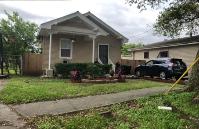 8023 Vanderkloot Ave. - 8023 Vanderkloot Avenue, New Orleans, LA 70127