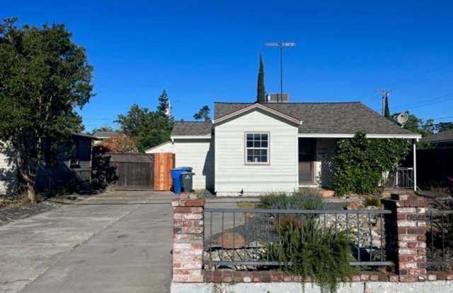 3040 65th Street^^