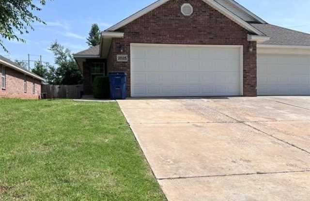 2525 W Oklahoma Avenue