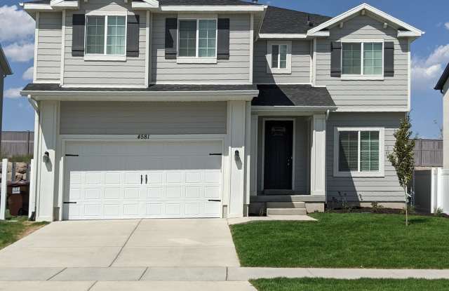 4581 Flower Point